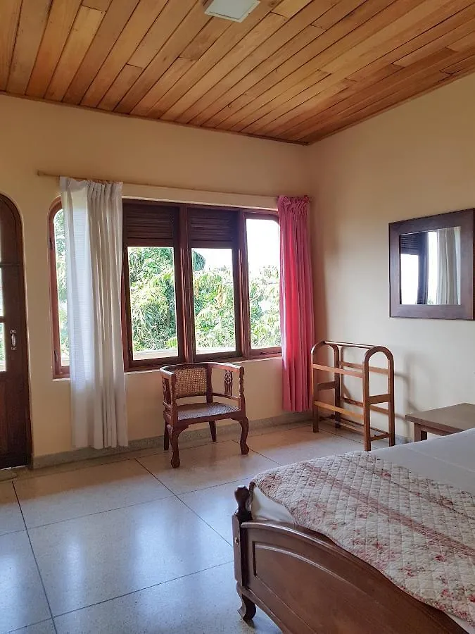 The Views Kandy - 360 Mountain View Homestay